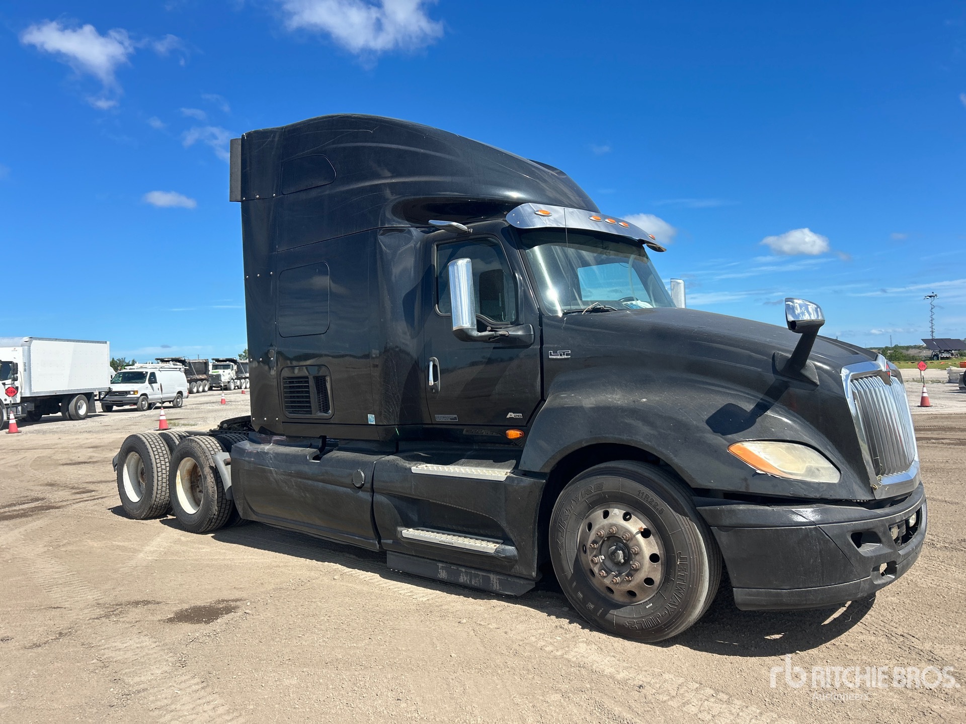 2019 International LT625