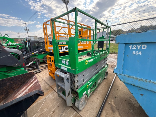 2017 Genie GS-2632 Electric Scissor Lift