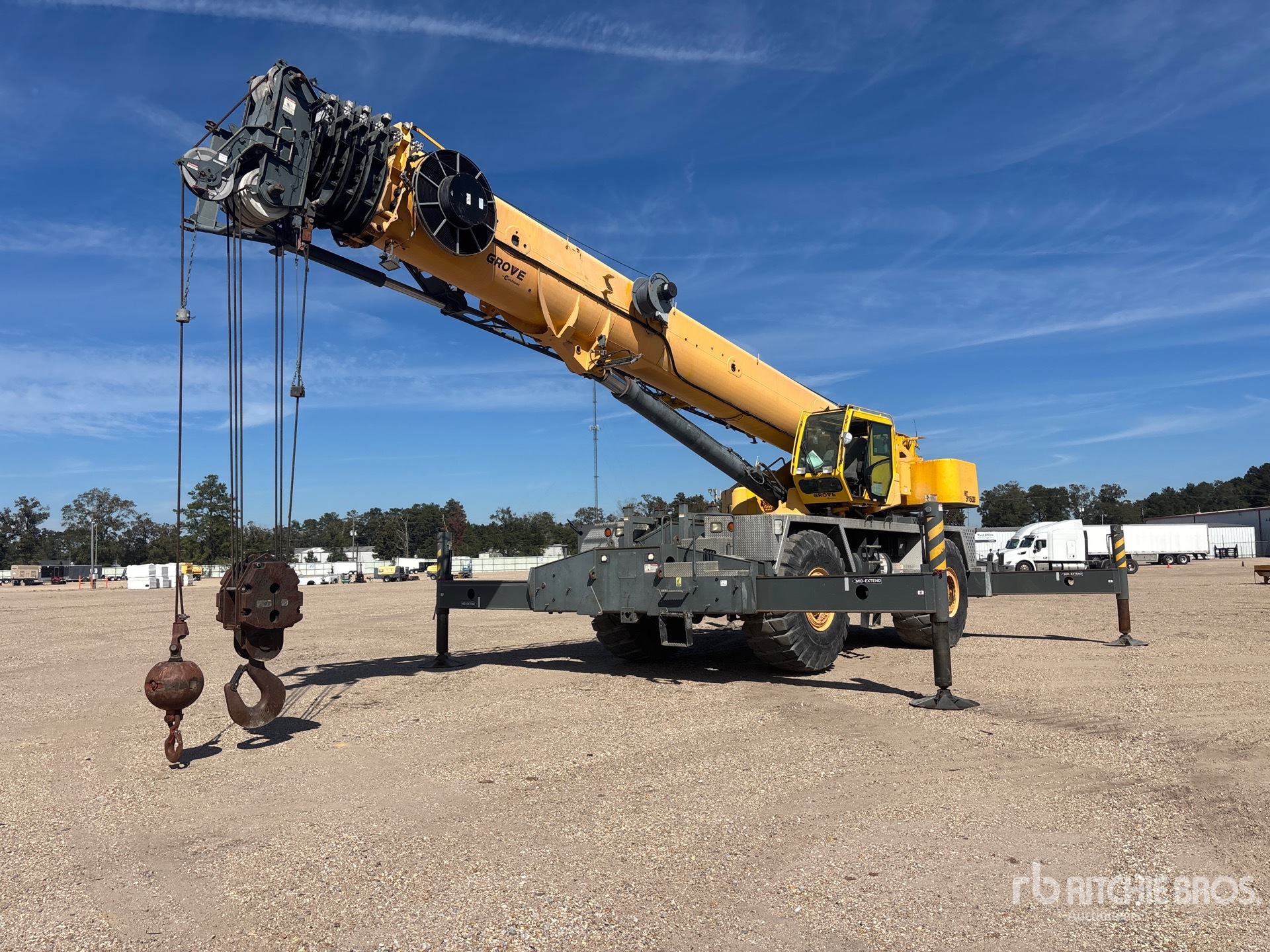 2012 Grove RT9150E