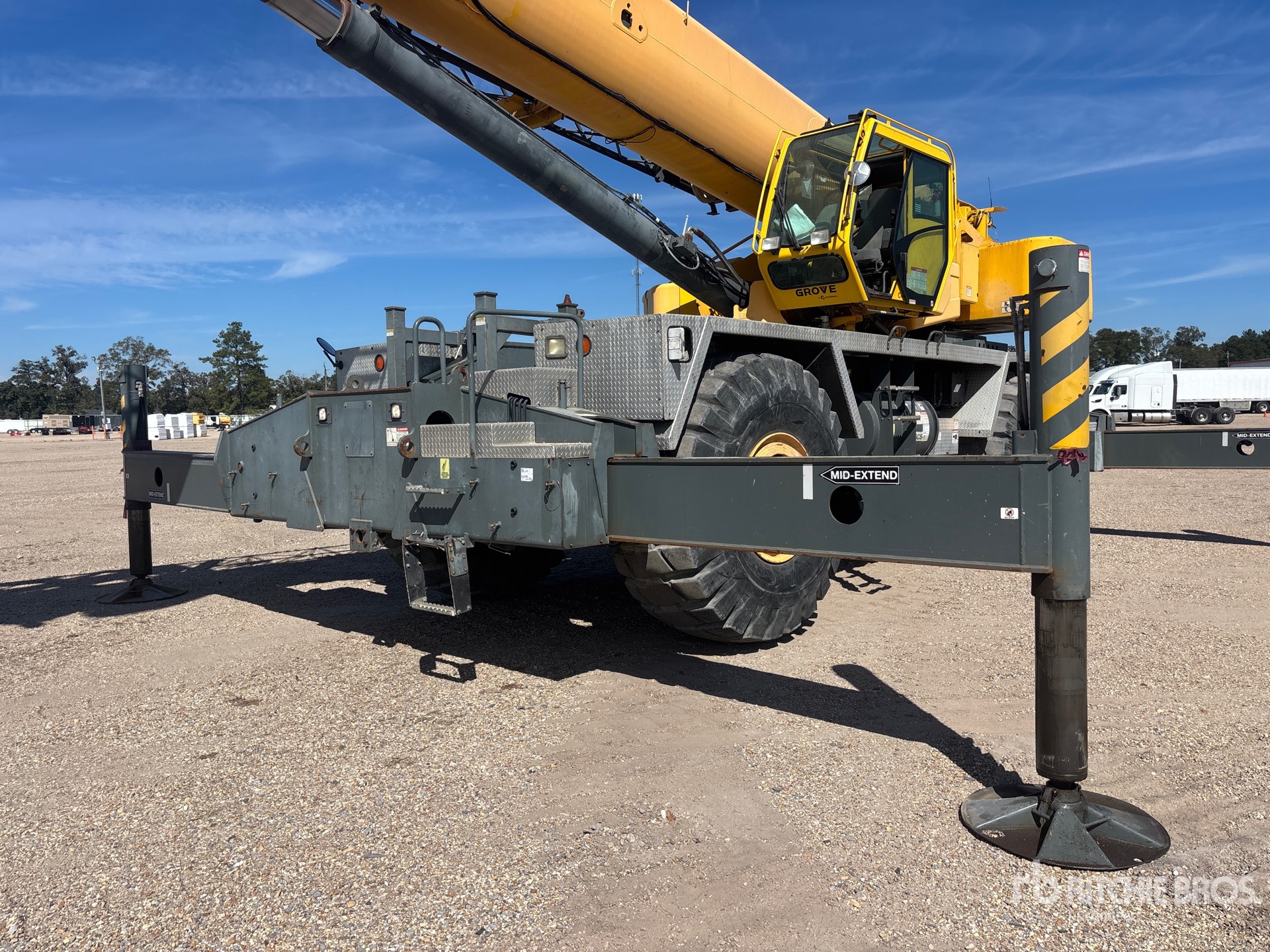 2012 Grove RT9150E
