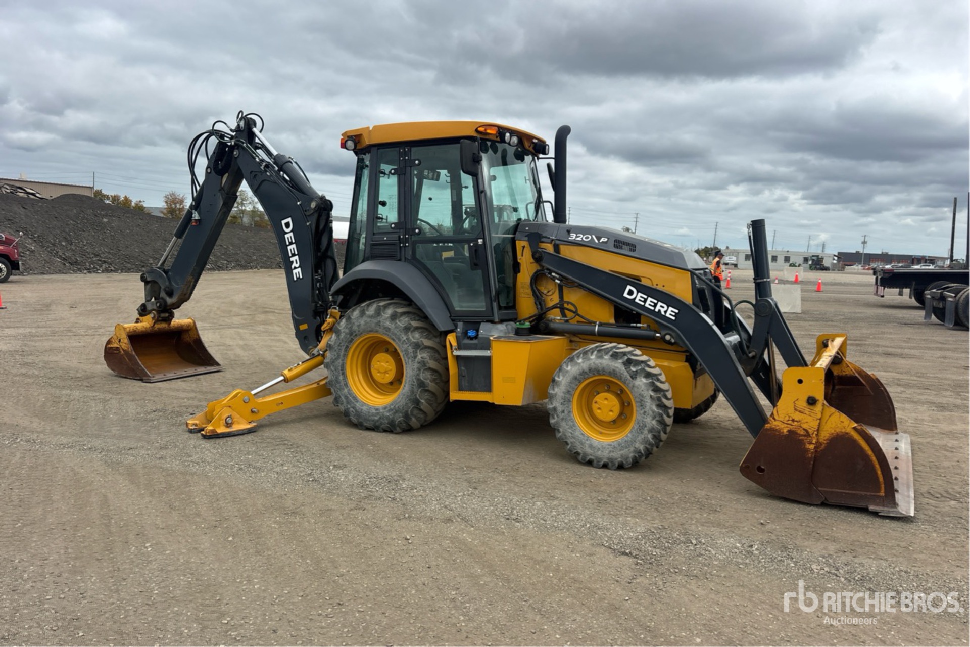 2024 John Deere 320 P-Tier