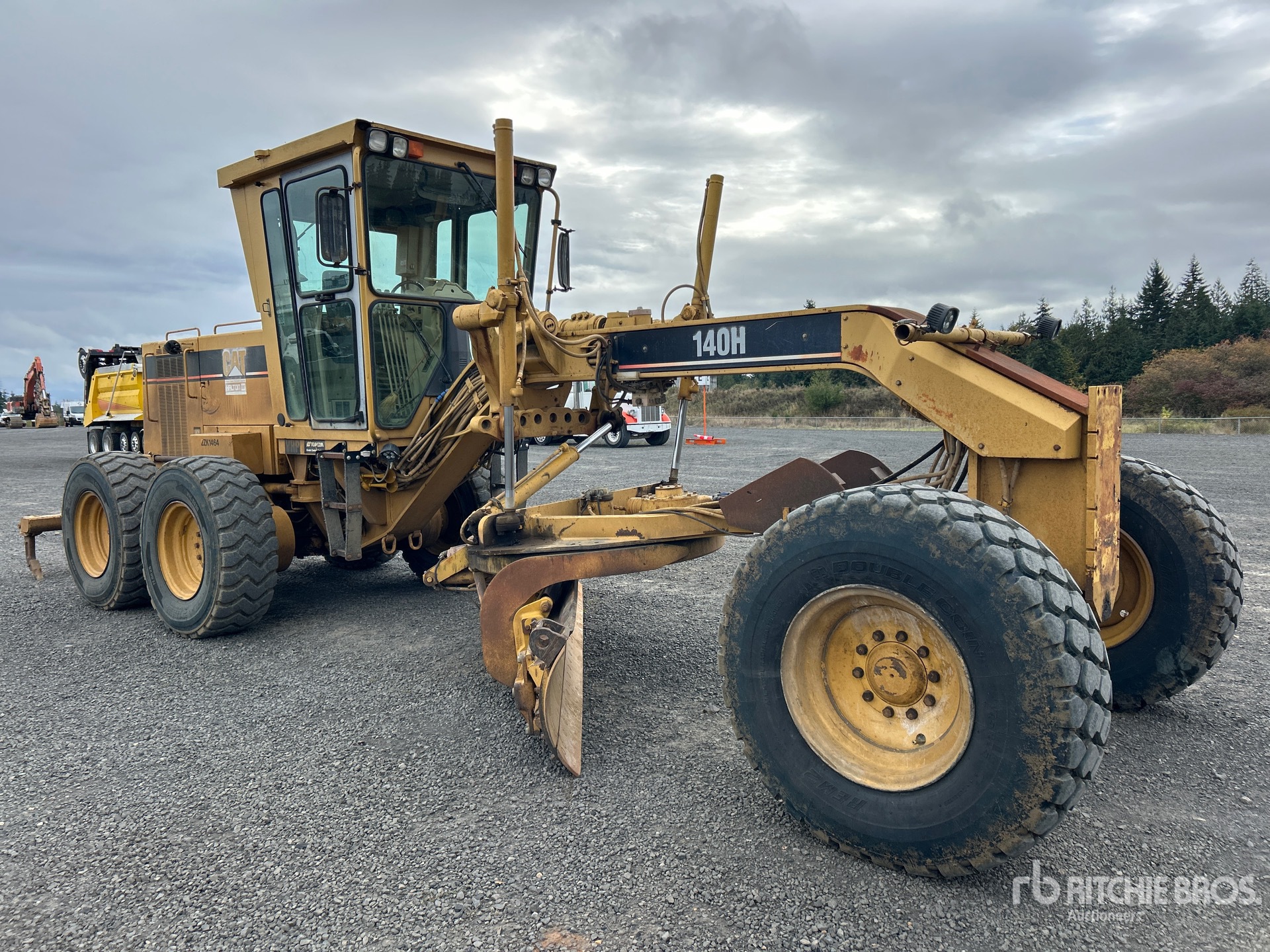 1997 Caterpillar 140H