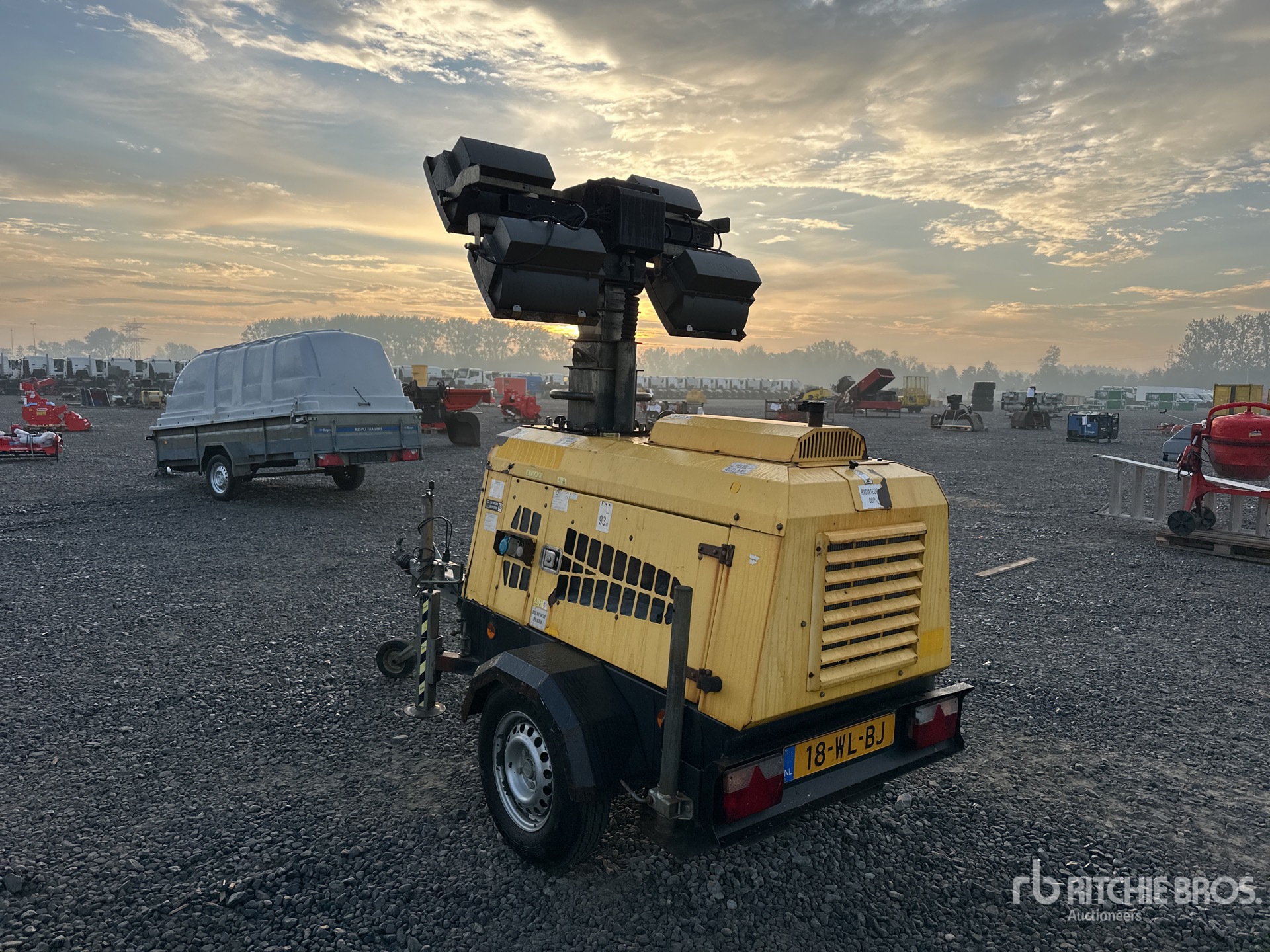 2014 Towerlight VT1