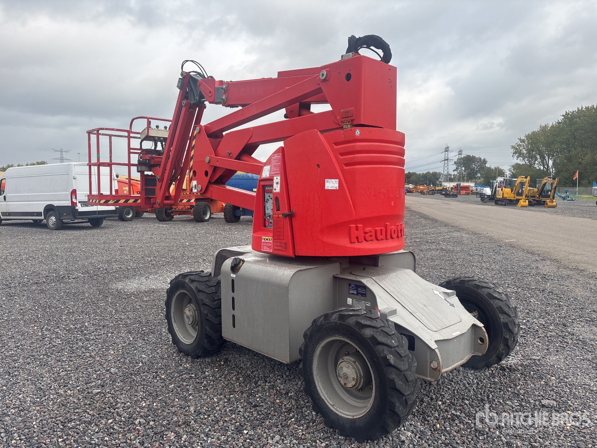 2012 Haulotte HA120PX