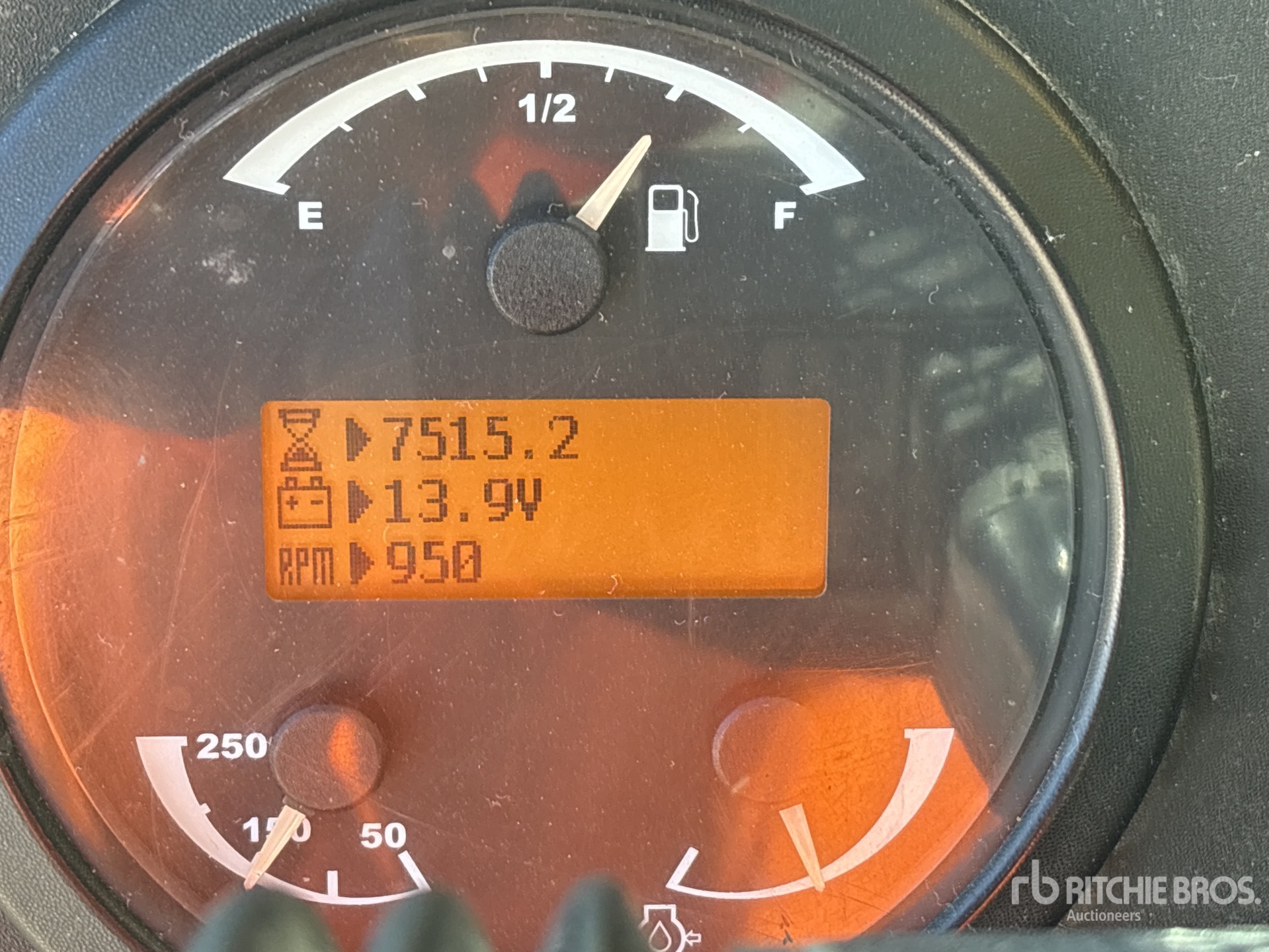 2013 Caterpillar TL943C