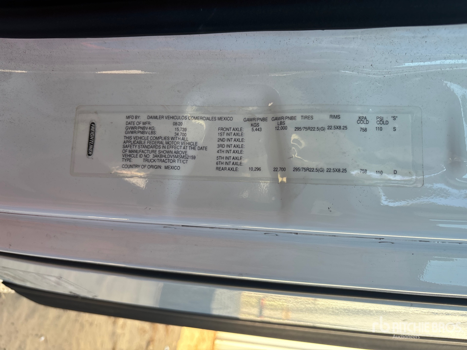 2021 Freightliner CASCADIA 126