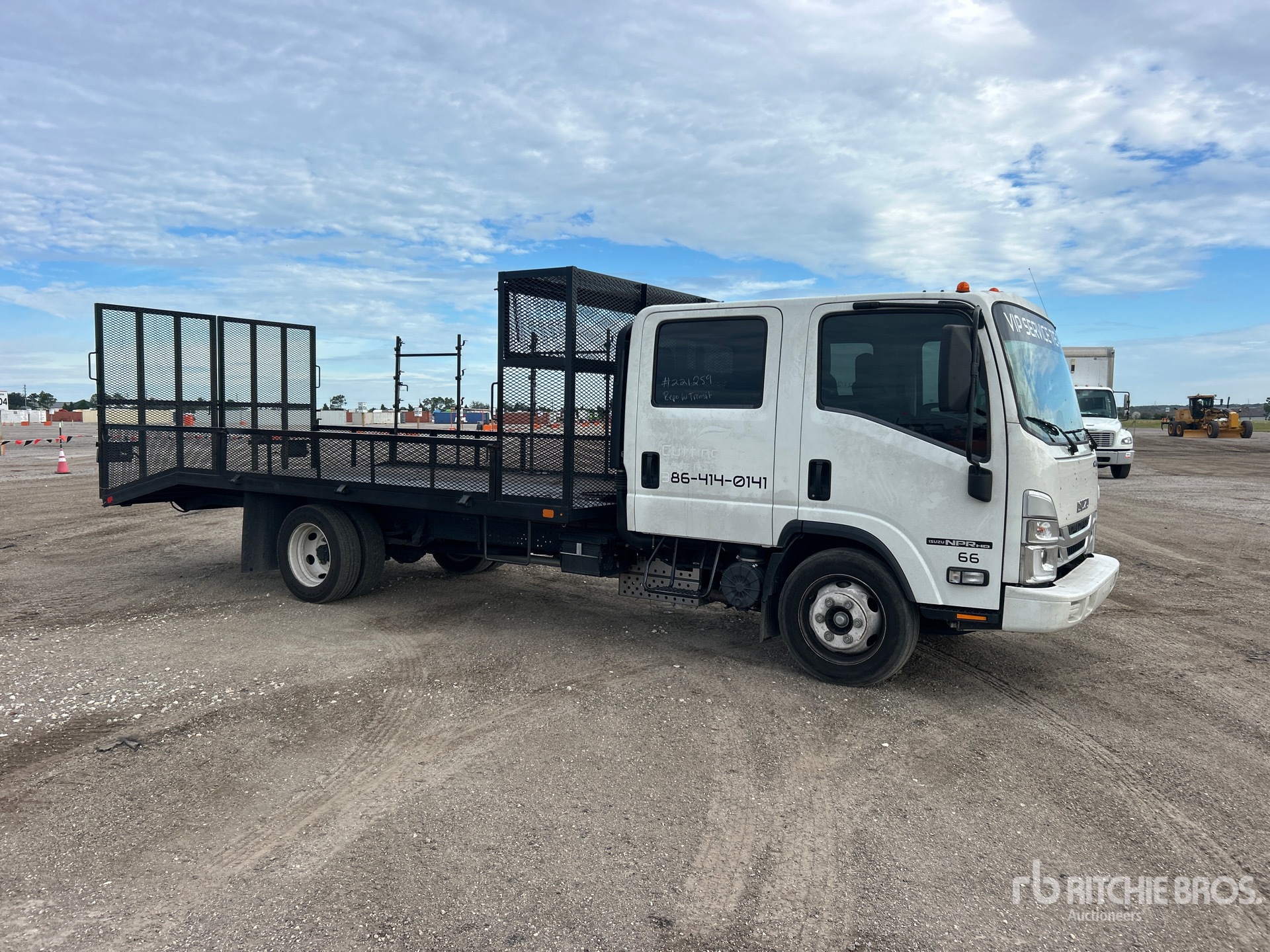 2024 Isuzu NPR