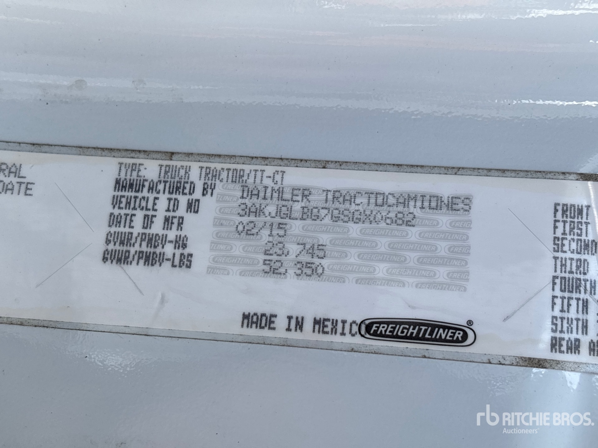 2016 Freightliner CASCADIA 125