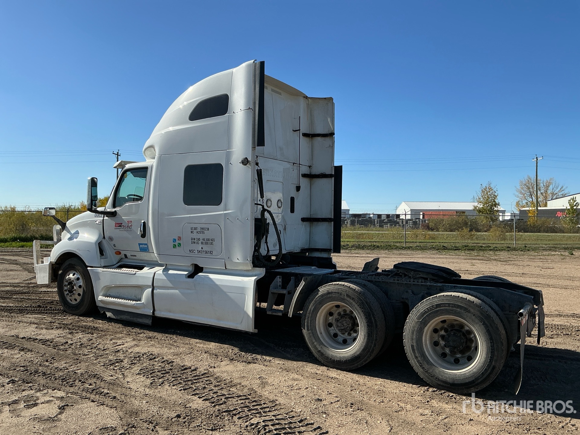 2023 International LT625