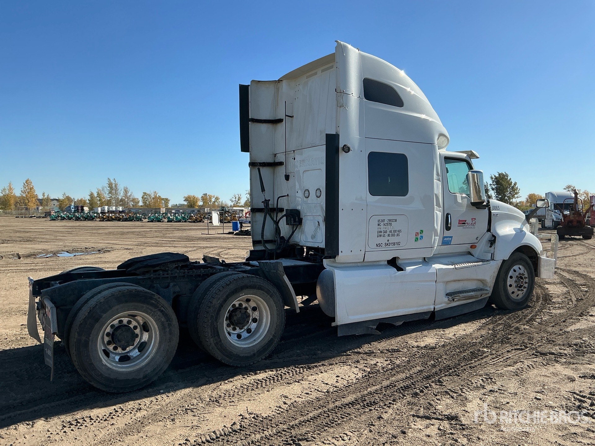 2023 International LT625