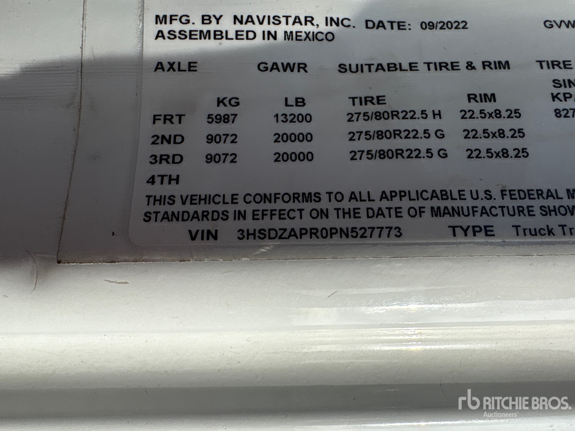 2023 International LT625