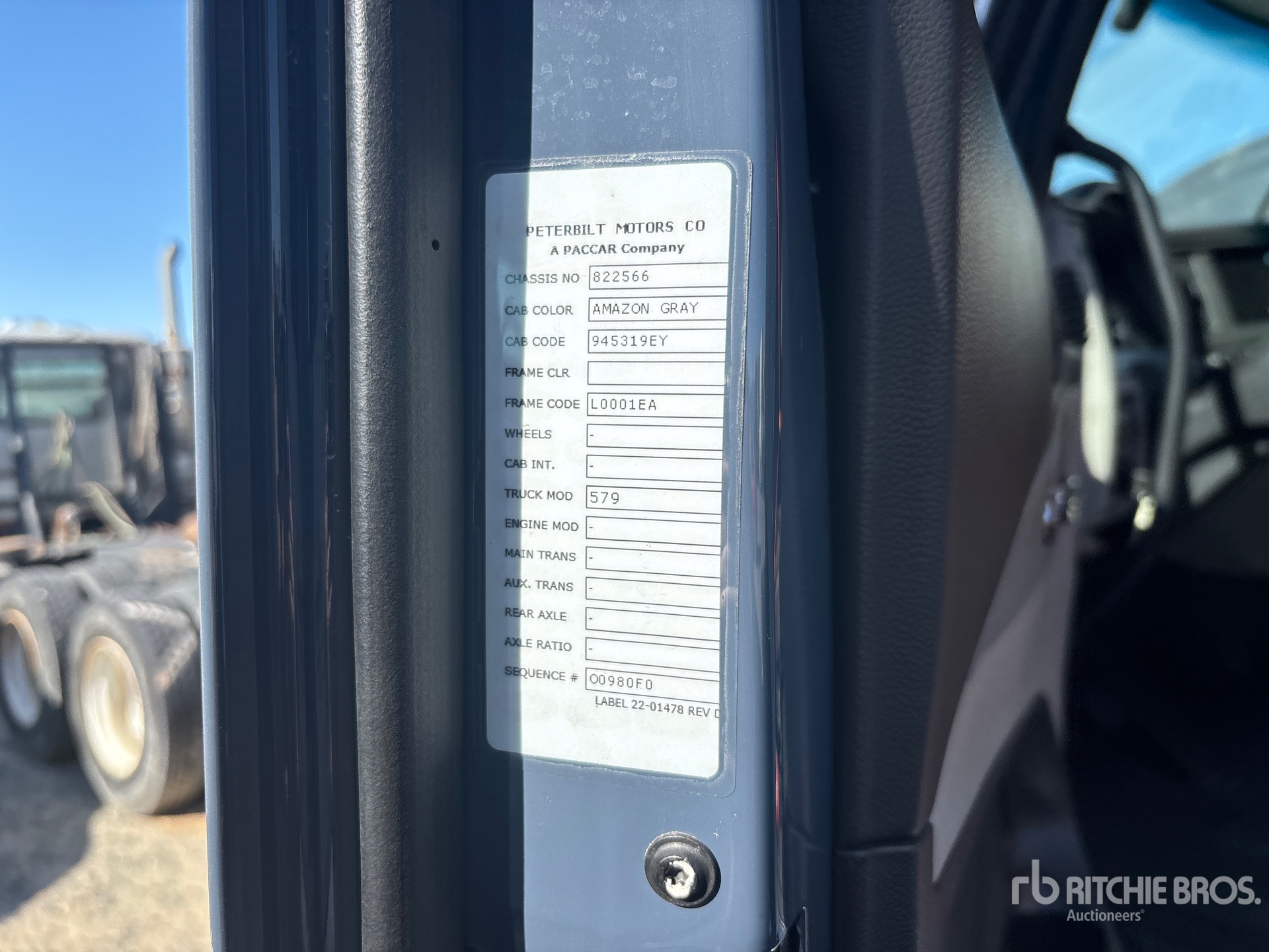 2023 Peterbilt 579