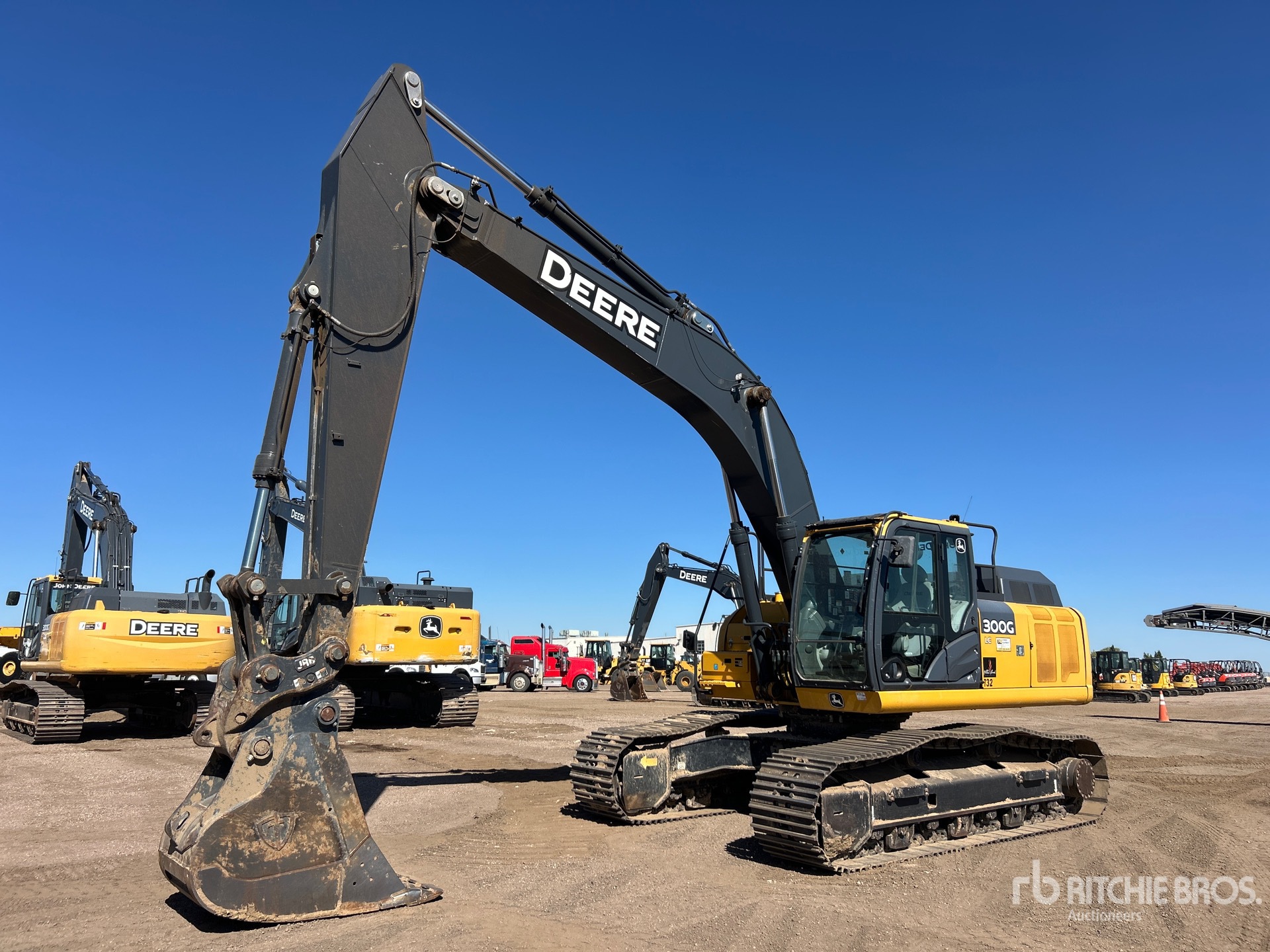 Photo of 2018 John Deere 300G LC