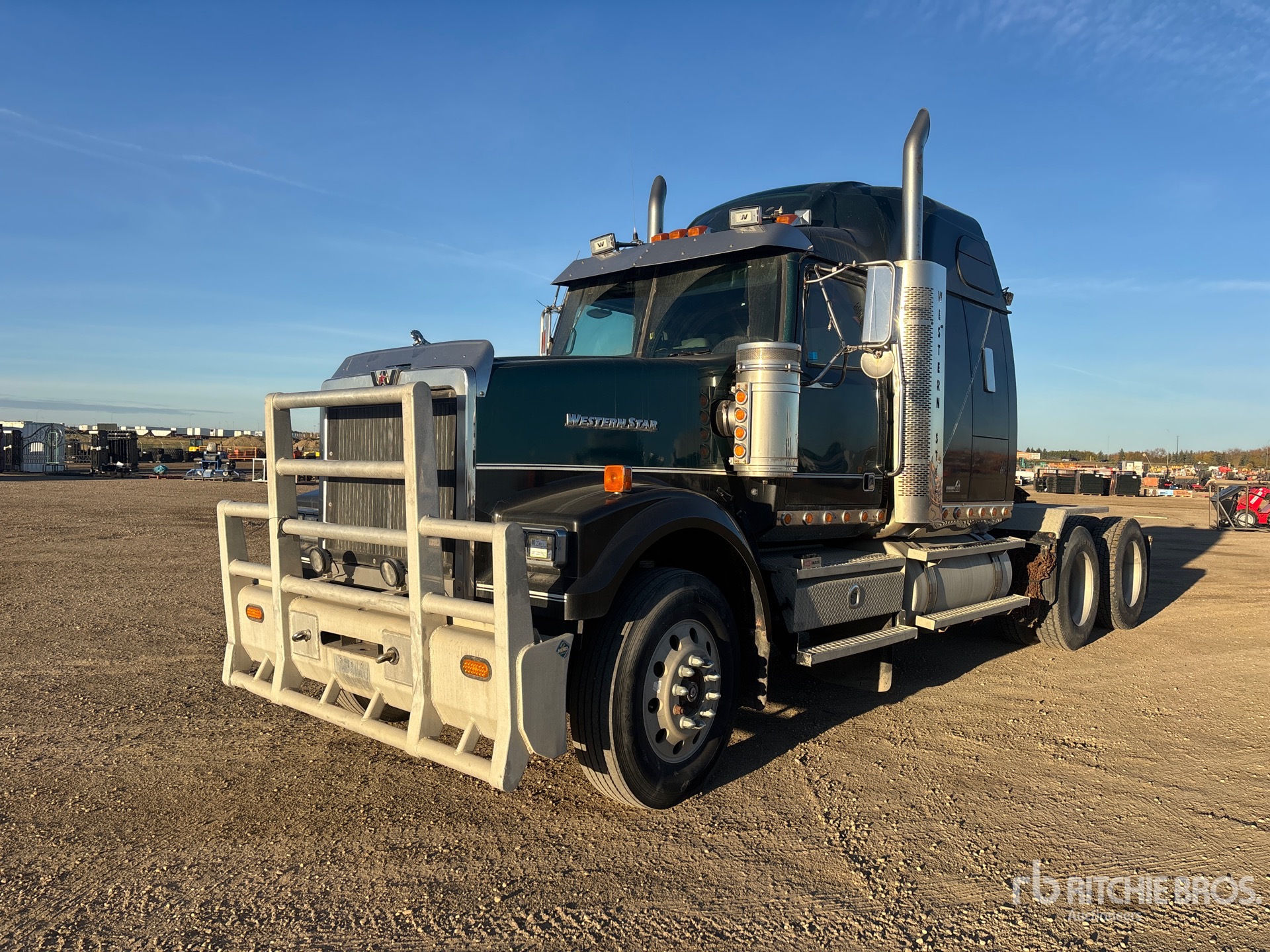 Photo of 2011 Western Star 4900
