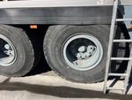 Underbody with Final Drives