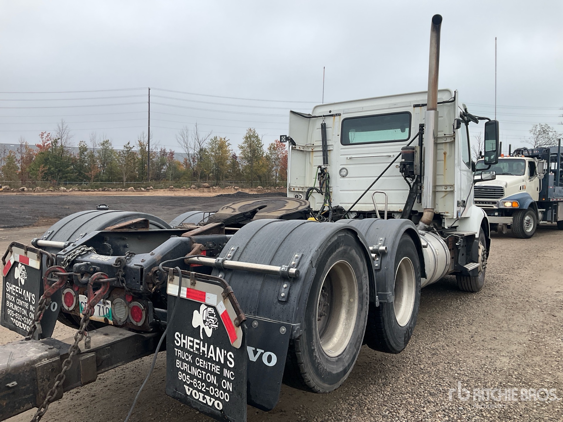 2019 Volvo VNR64T