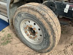 Underbody with Right Steer Tire