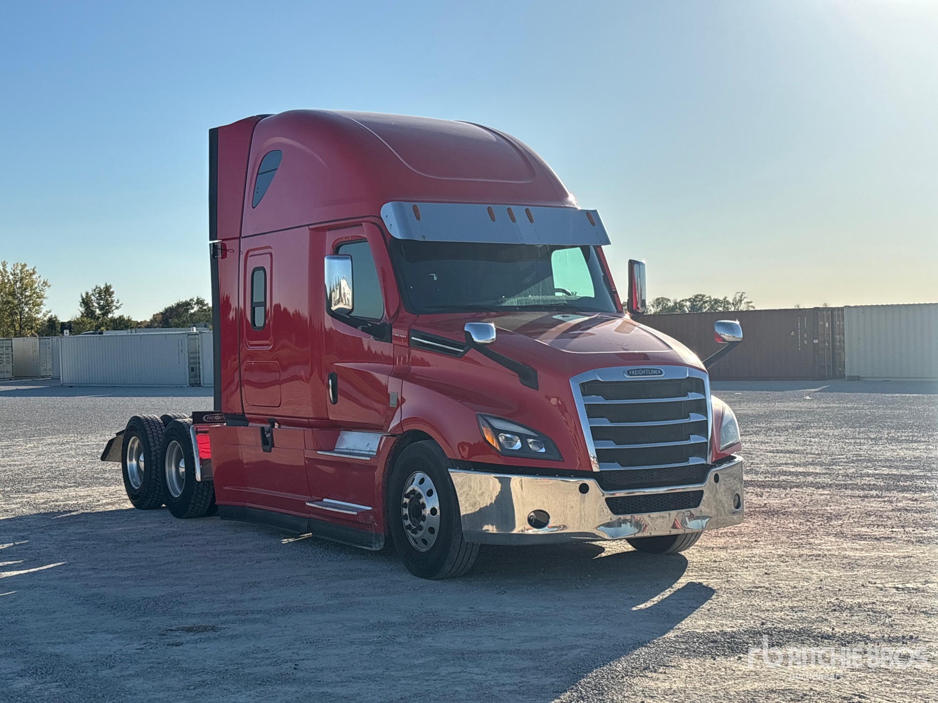 2021 Freightliner CASCADIA 126
