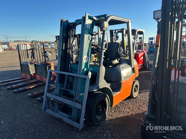 2005 Toyota 02-7FG20 Forklift