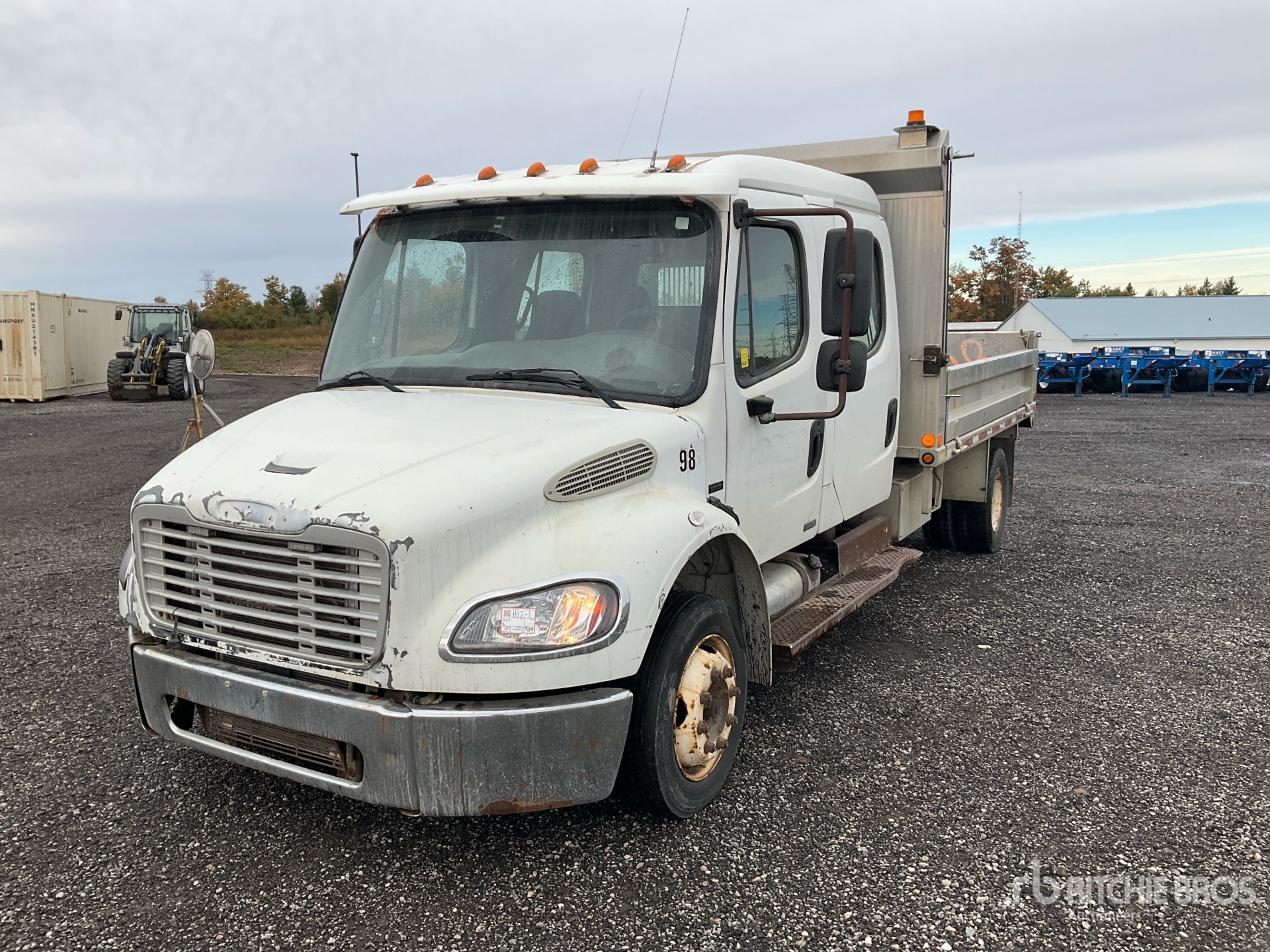 Photo of 2007 Freightliner M2 106