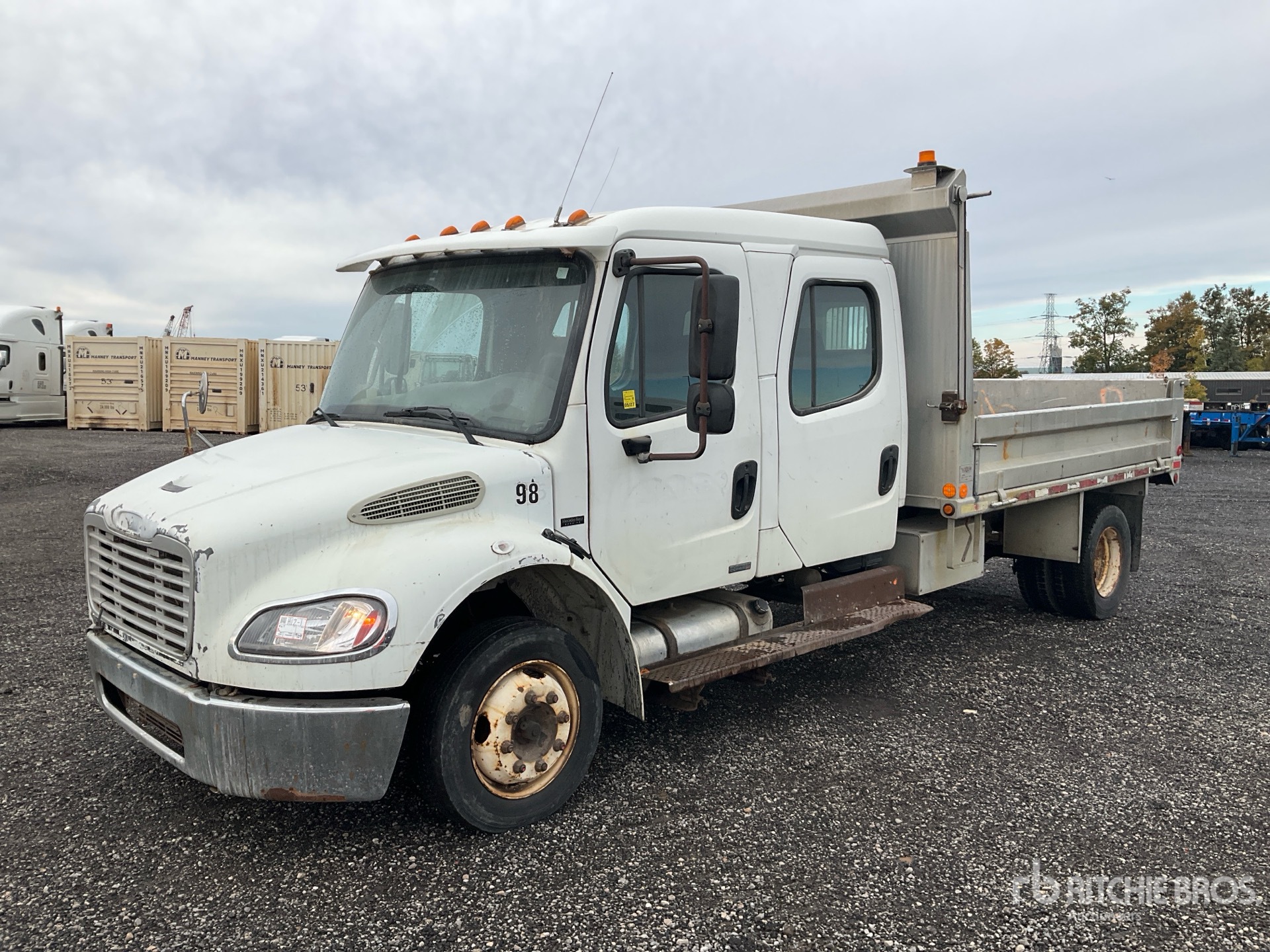 2007 Freightliner M2 106