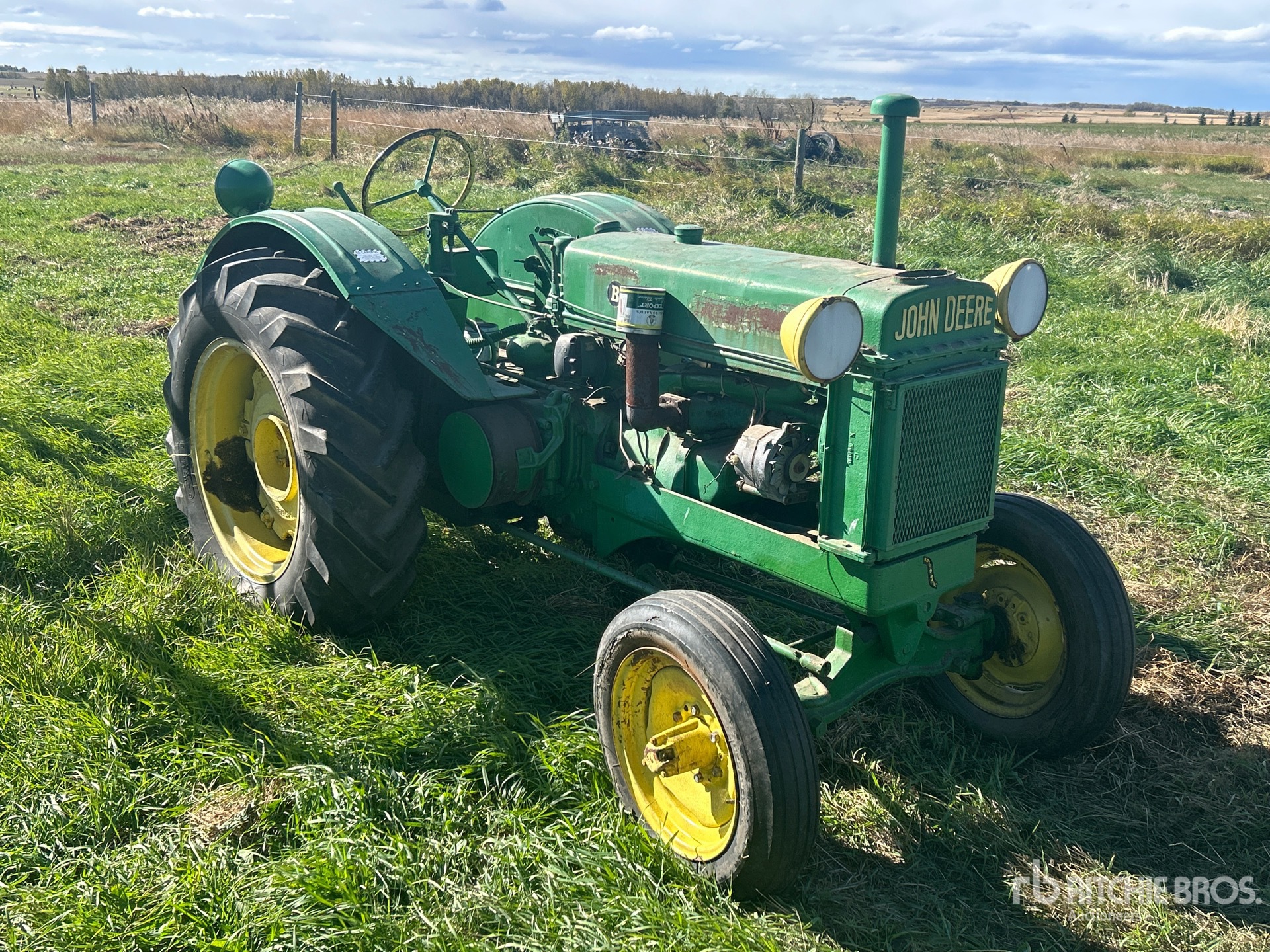 John Deere B