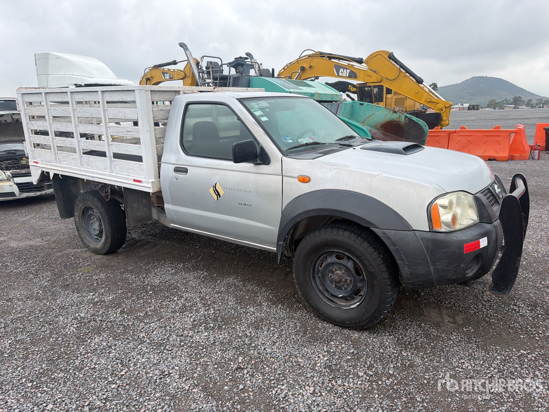 2011 Nissan NP300