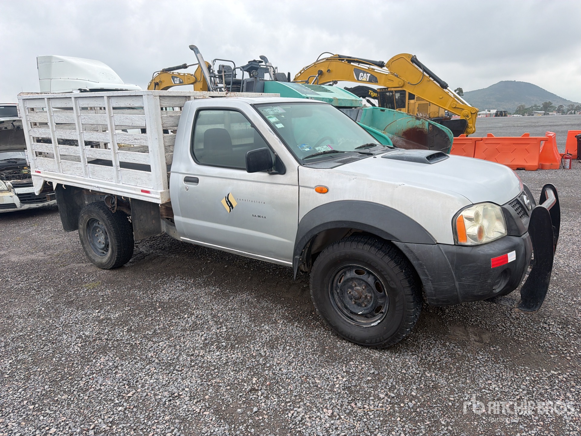 2011 Nissan NP300