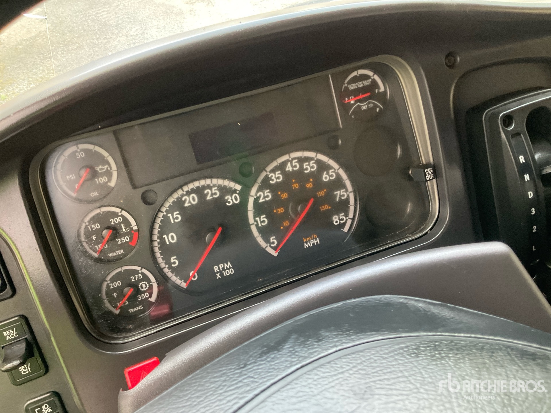 2019 Freightliner M2 106