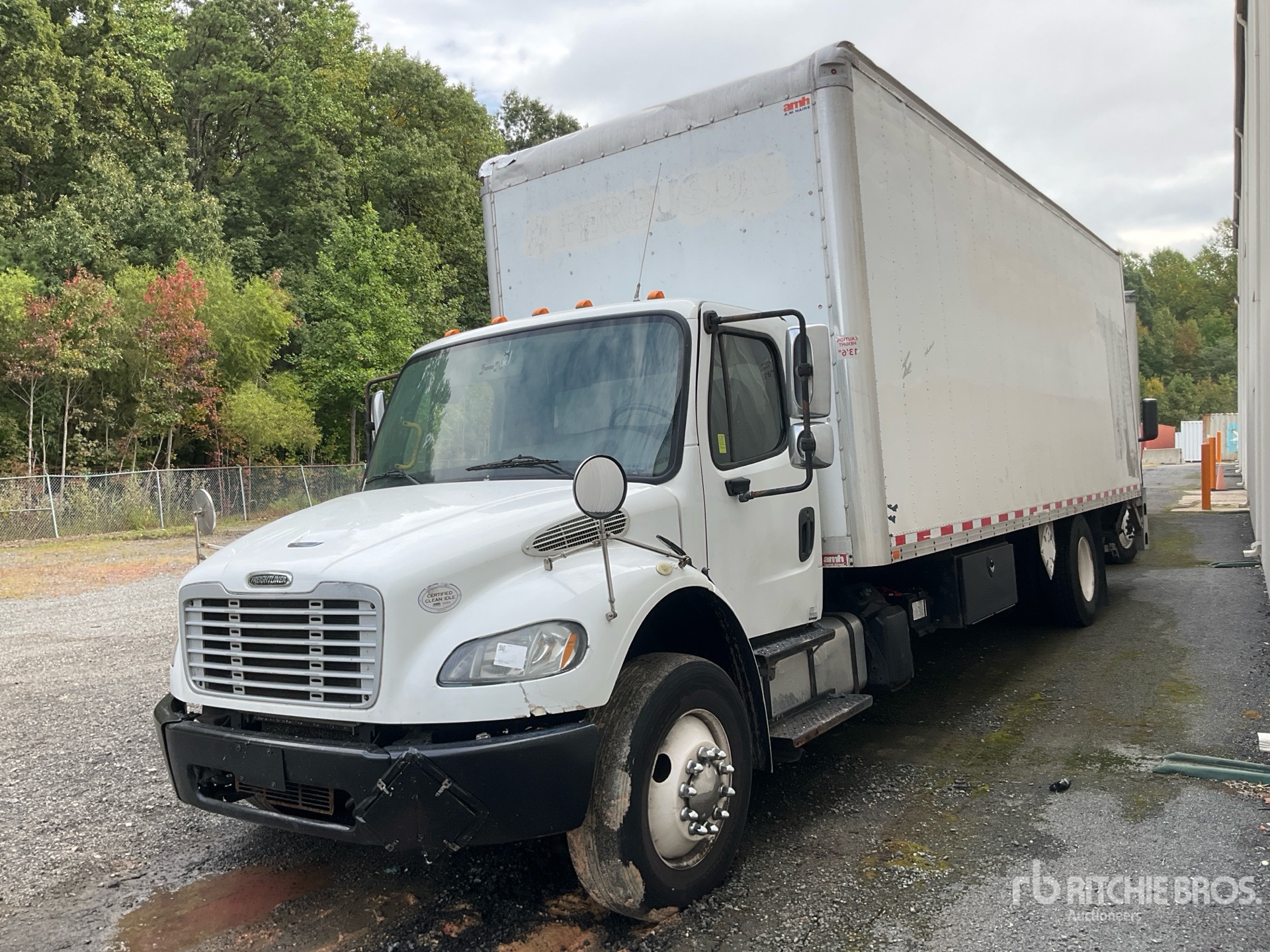 2019 Freightliner M2 106