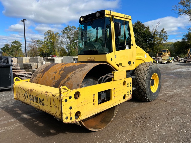 2018 Bomag BW211D-50 Smooth Drum Compactor 2018 Bomag BW211D-50 Smooth Drum Compactor
