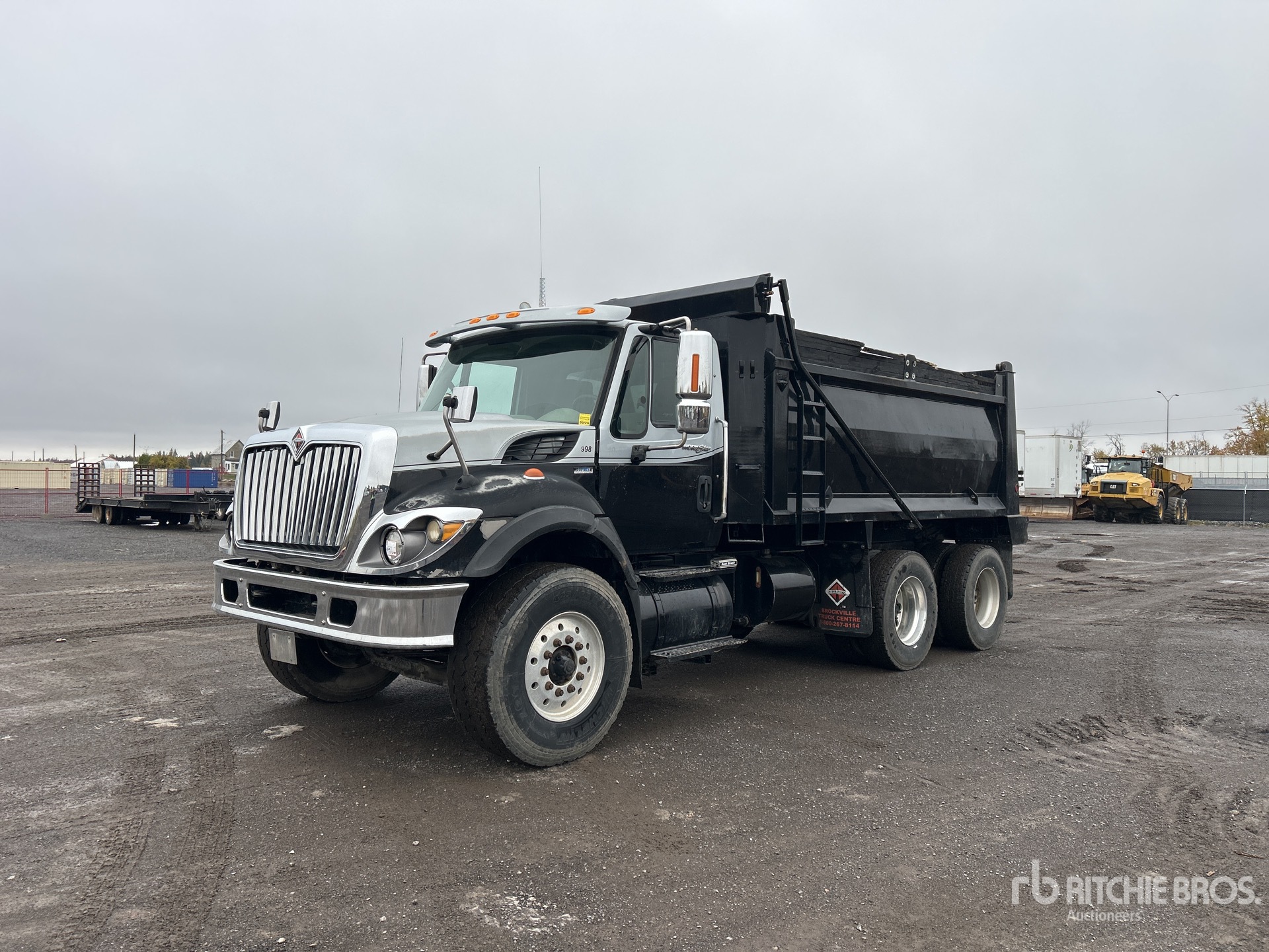 2010 International WORKSTAR 7400