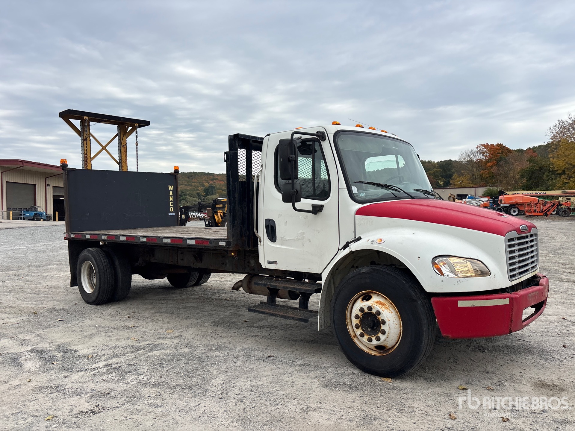2006 Freightliner M2 106
