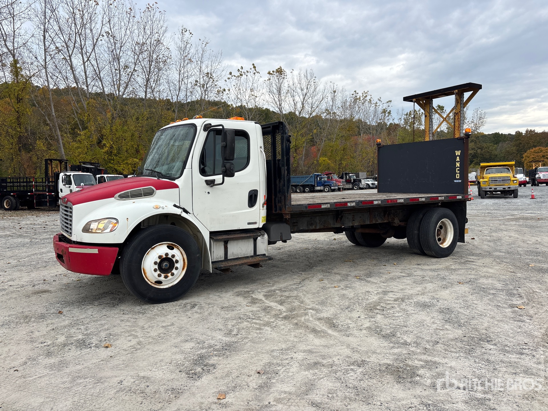 2006 Freightliner M2 106