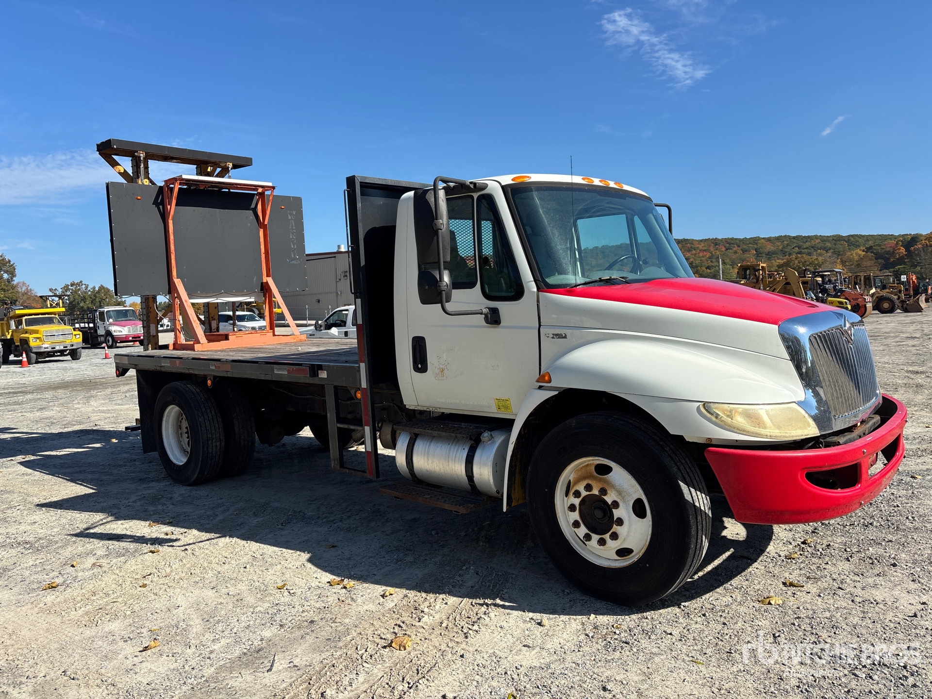 2004 International 4300