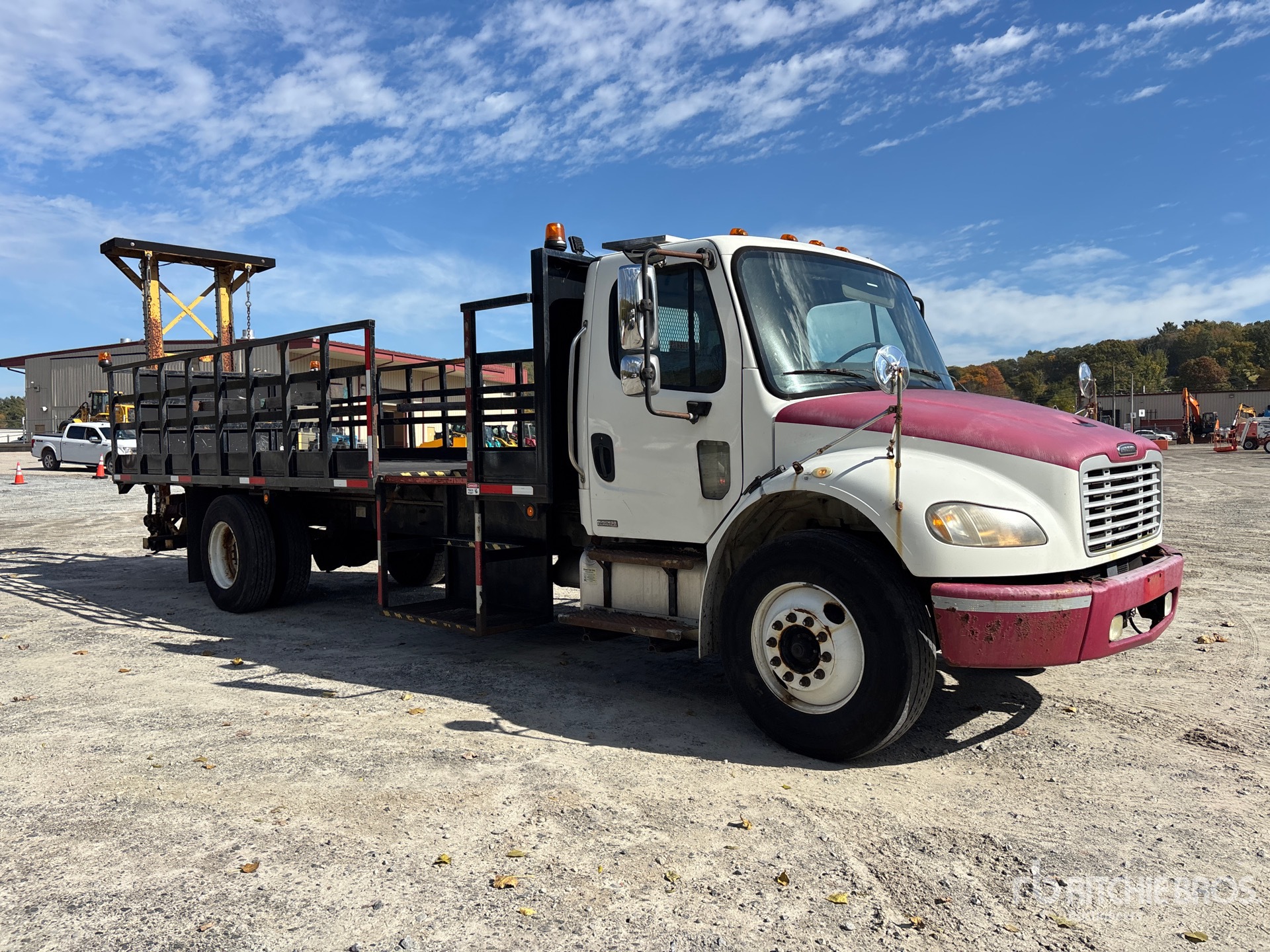 2007 Freightliner M2 106