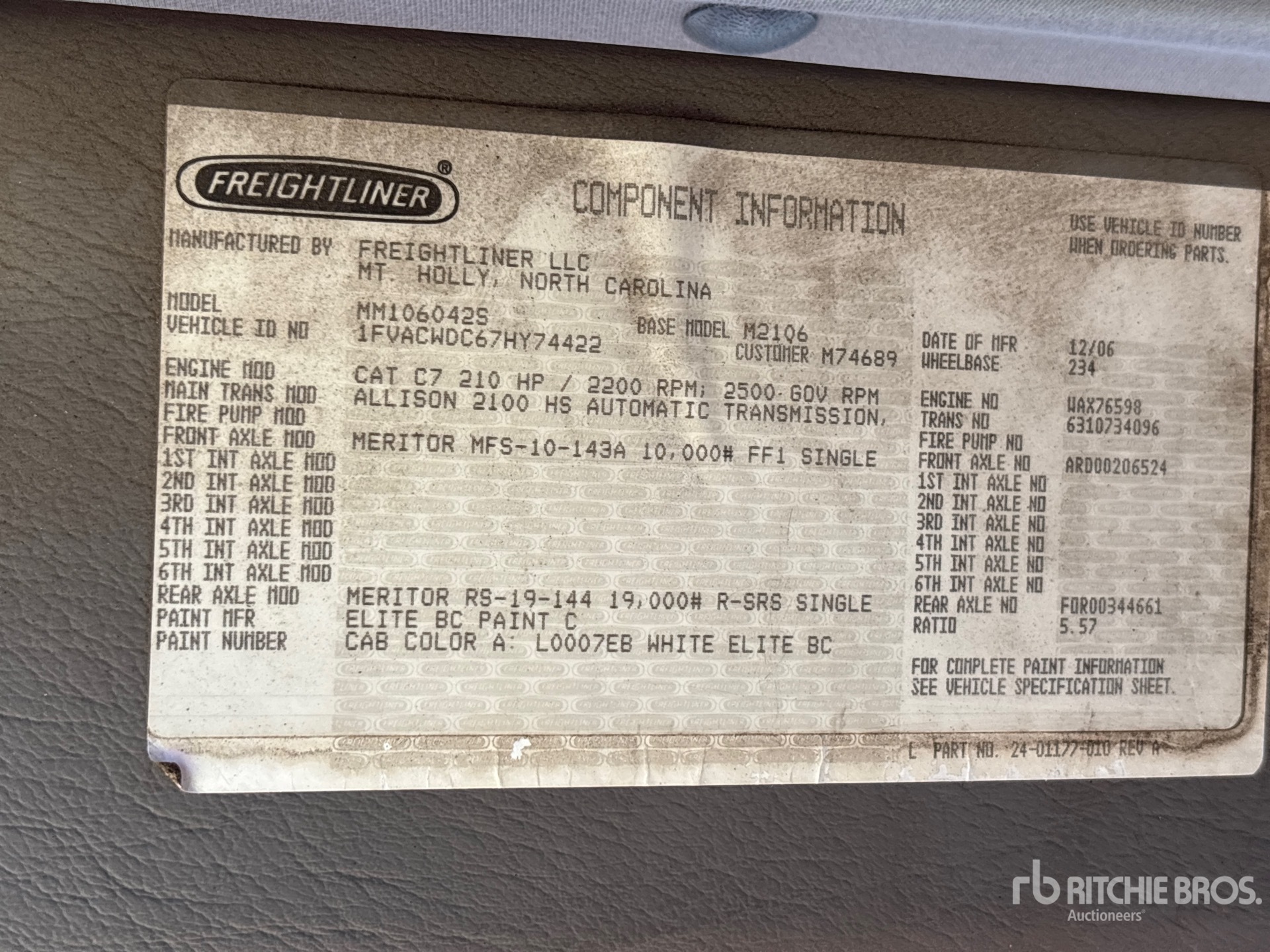 2007 Freightliner M2 106