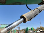 Hydraulics with Thumb Cylinder
