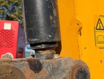 Hydraulics with Bucket Cylinder