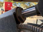 Hydraulics with Blade Lift Cylinder