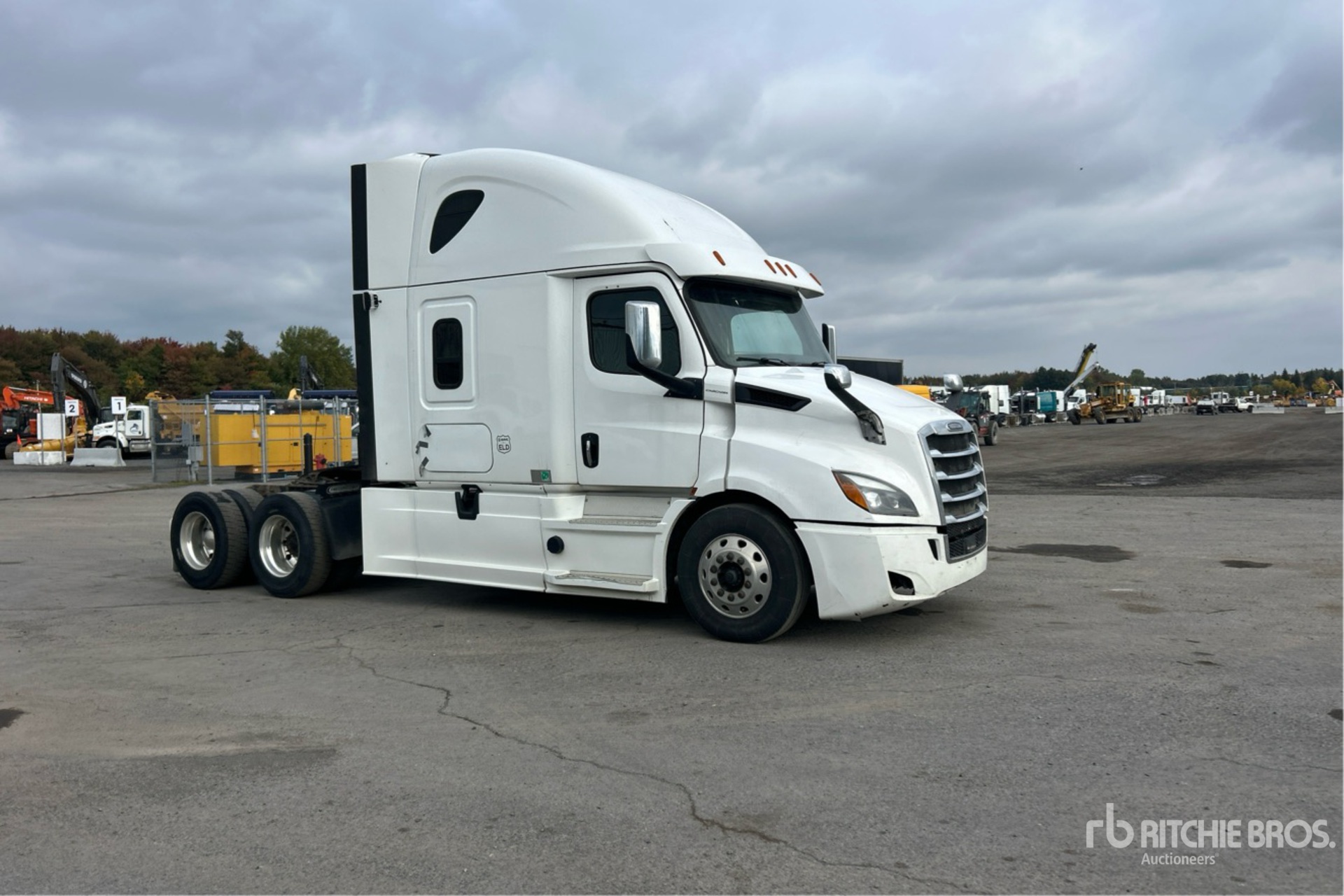 2019 Freightliner CASCADIA 116