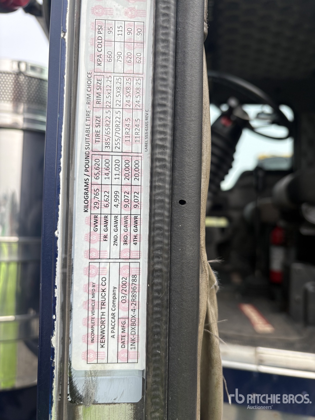 2002 Kenworth T800