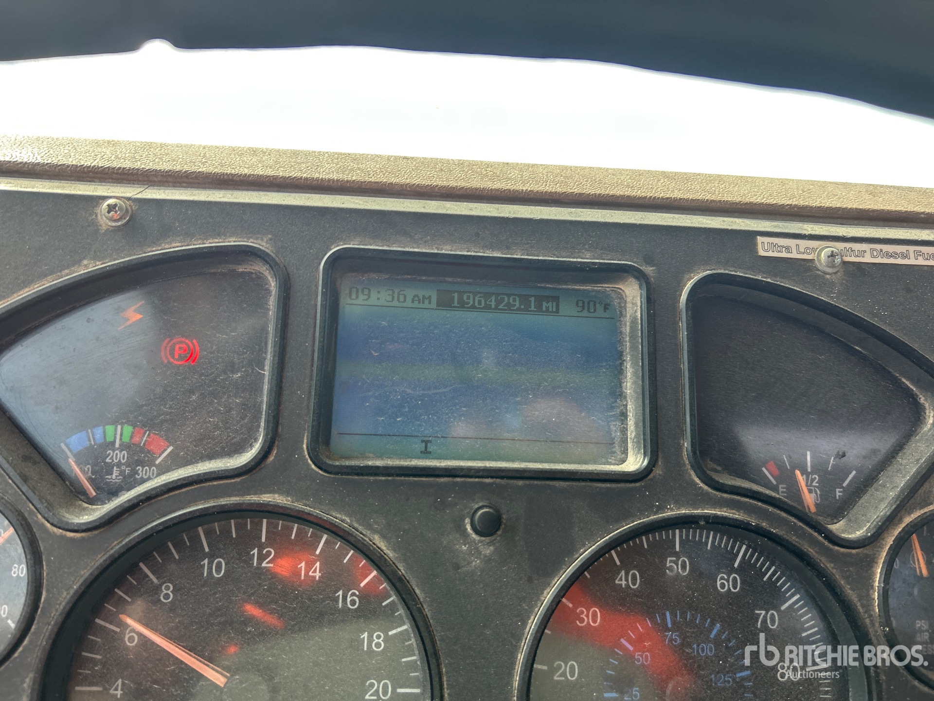 2008 Mack GU813