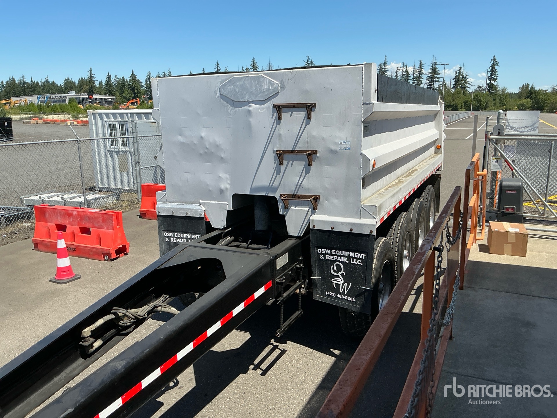 2000 Beall 17 ft 6 in Quad/A