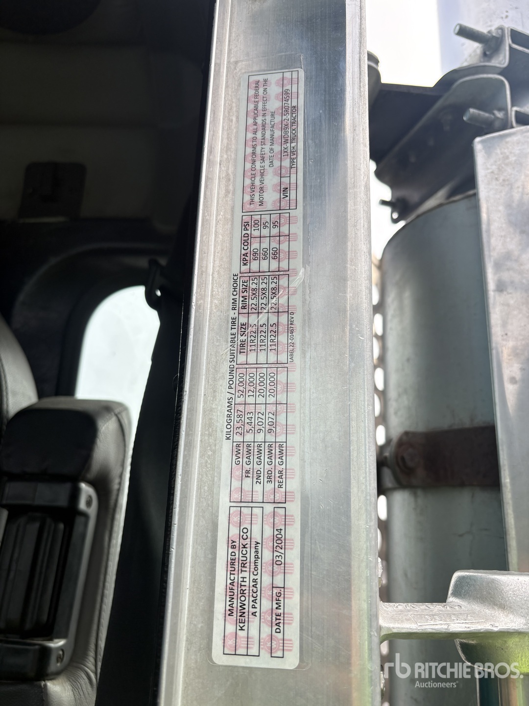 2005 Kenworth W900