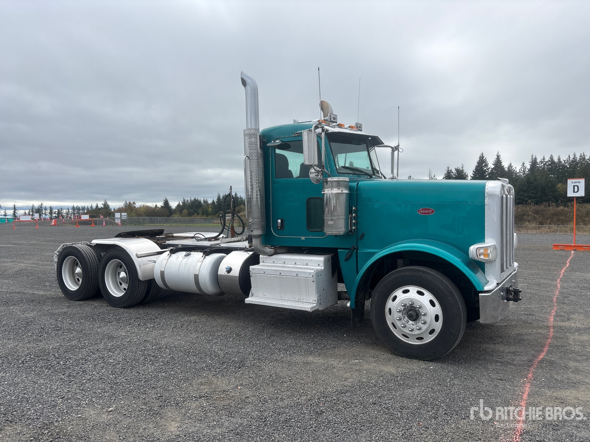 2014 Peterbilt 388