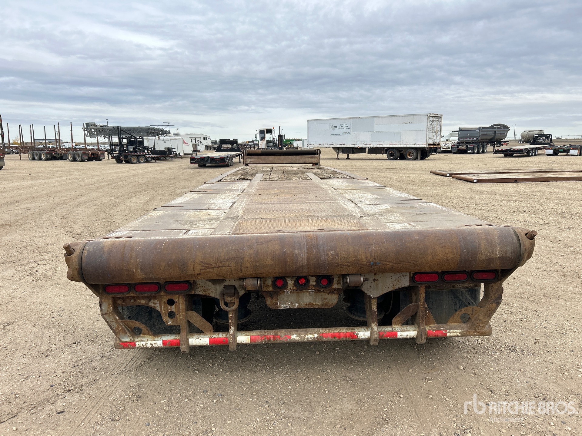 2008 Doepker 50 TON 54 FT TRI/A