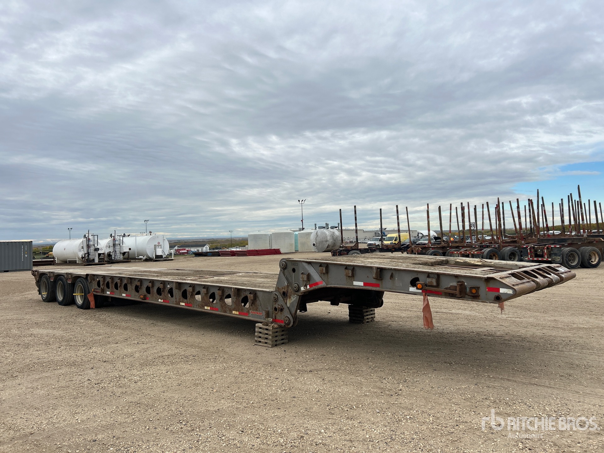 2008 Doepker 50 TON 54 FT TRI/A