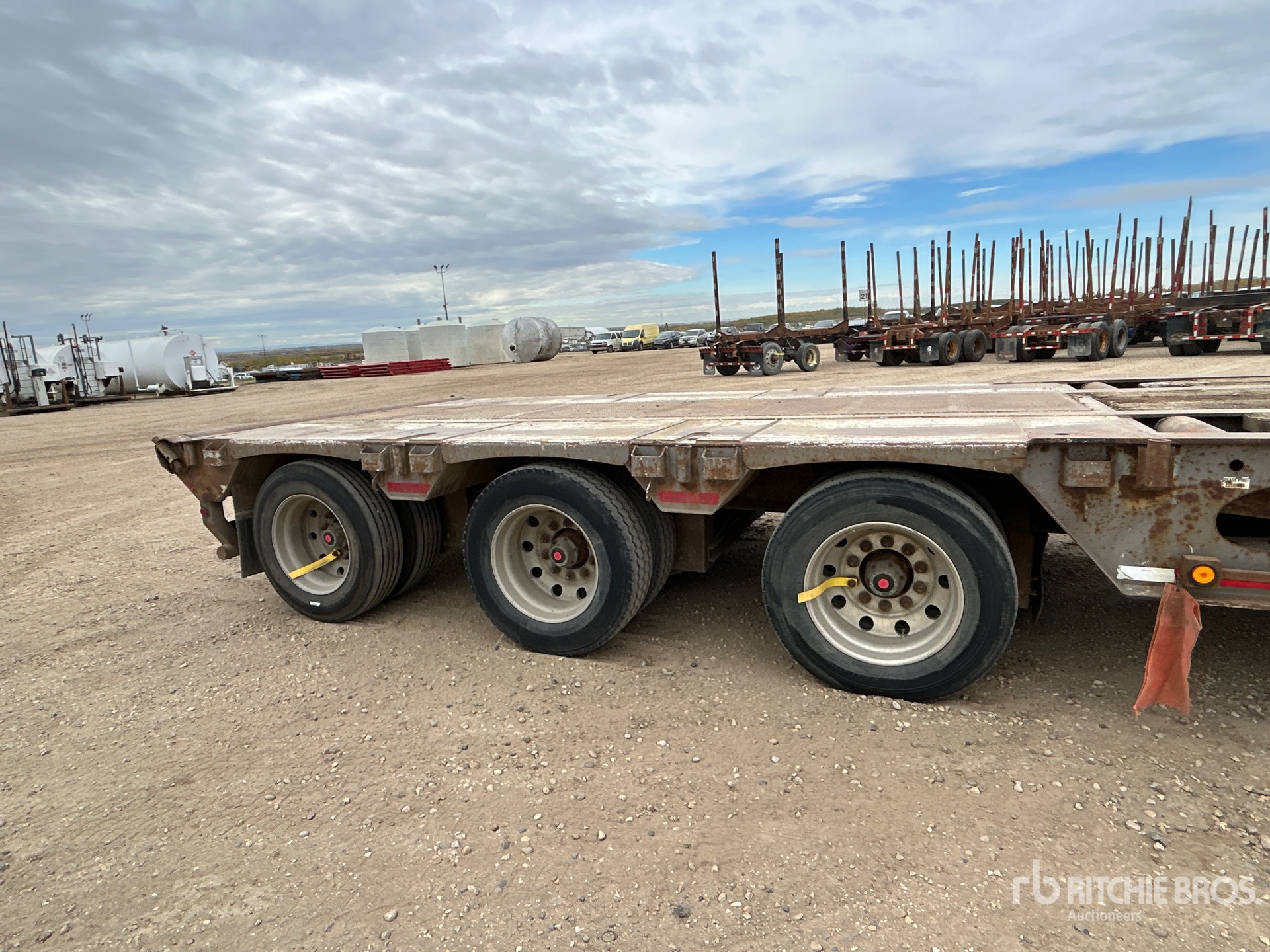 2008 Doepker 50 TON 54 FT TRI/A