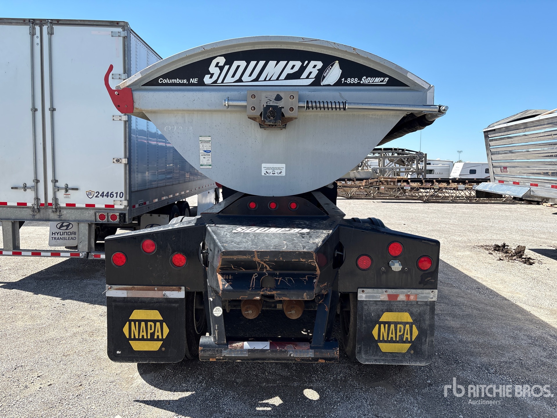 2015 SiDumpr 36 FT 8 IN T/A LEAD